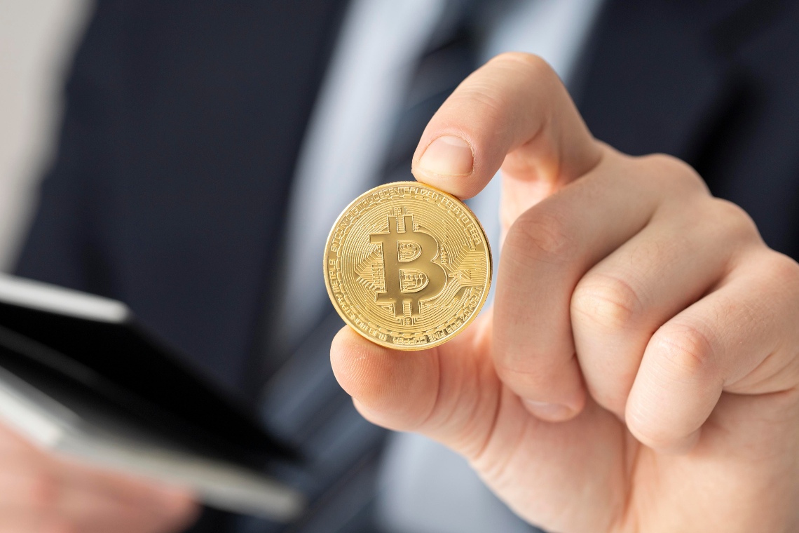 si può acquistare azioni in bitcoin