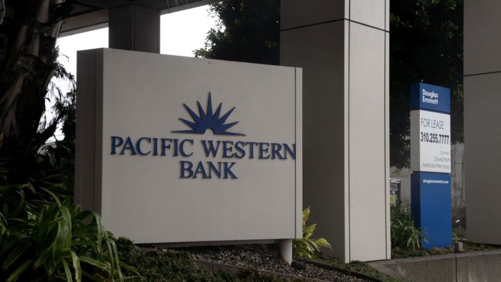 PacWest: Mercati Crollano per l'ennesima Crisi Bancaria USA