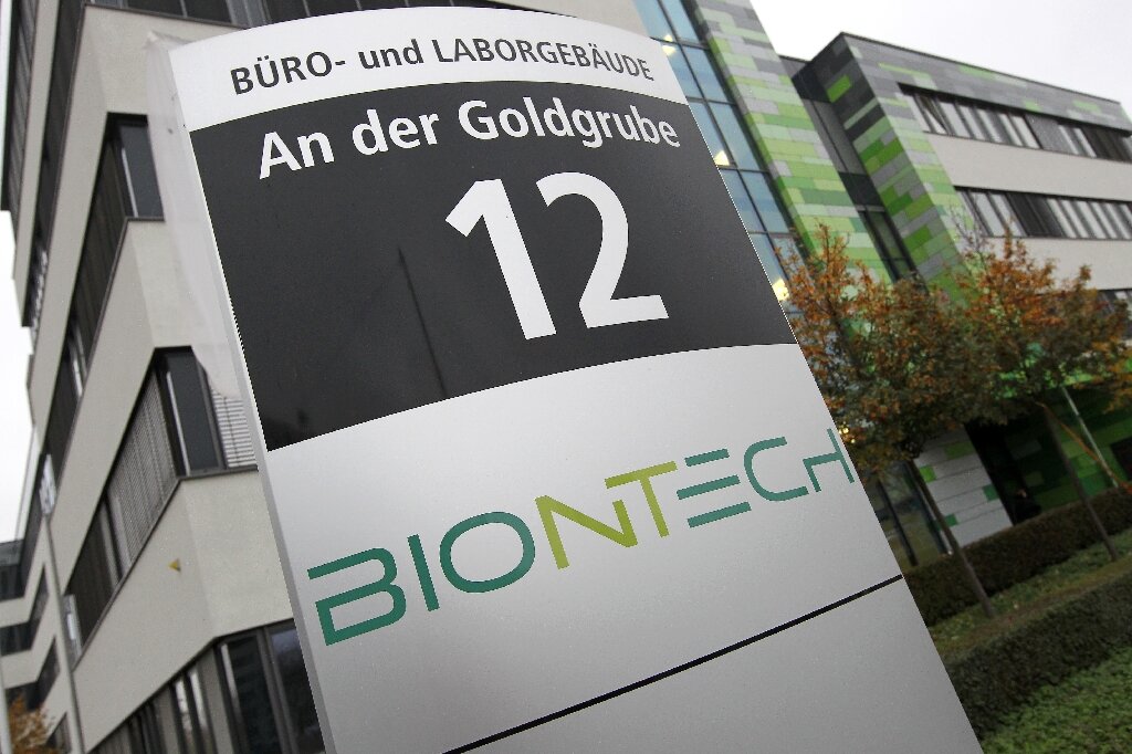 conviene investire in azioni biontech (biotecnologiche) 